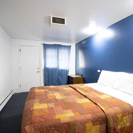 Wyoming Motel Wheatland Exterior photo