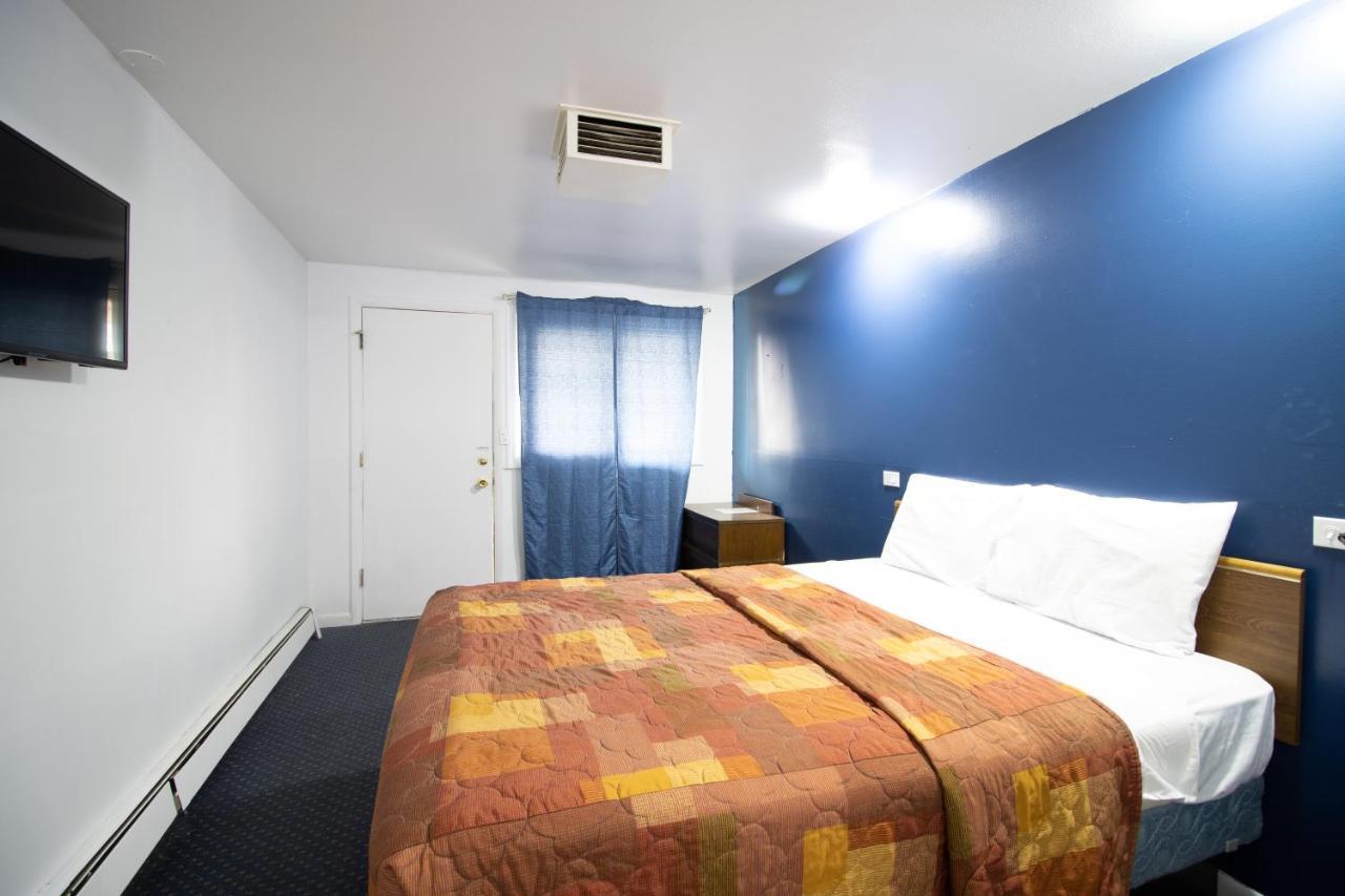 Wyoming Motel Wheatland Exterior photo